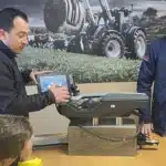 mfr saint romain de popey demonstration d un joystick de tra